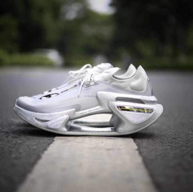 Li Da Jueying 3Rd Generation Longque Track and Field Running Shoes for Students, Competition Anti-Slip Shock-Absorbing Carbon Plate Sports Shoes with Dual Mesh Breathable Design