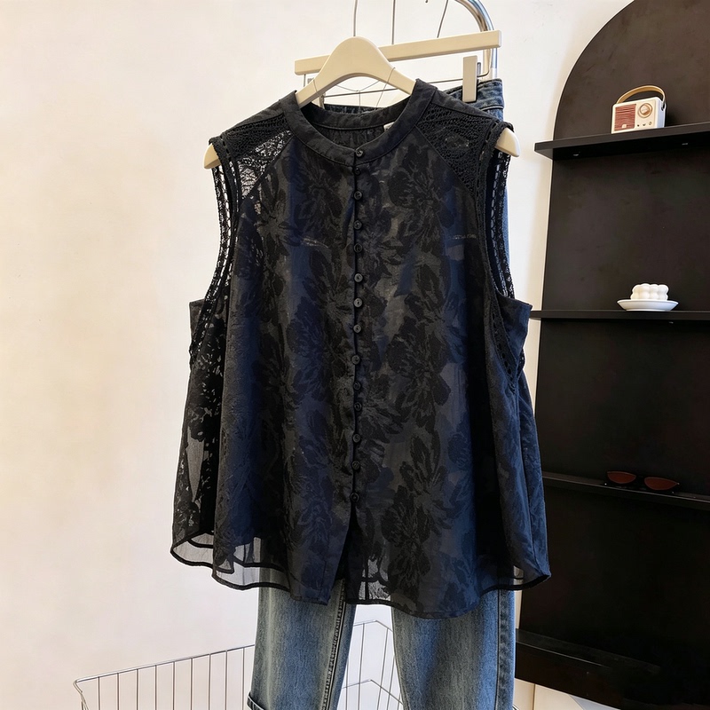 Extra Large Size 150kg Plus-Size Lace Patchwork Sleeveless Shirt 2026 Summer Korean Style Fashionable and Slimming Top Extra Large Size 150kg Plus-Size Lace Patchwork Sleeveless Shirt 2026 Summer Korean Style Fashionable and Slimming Top
