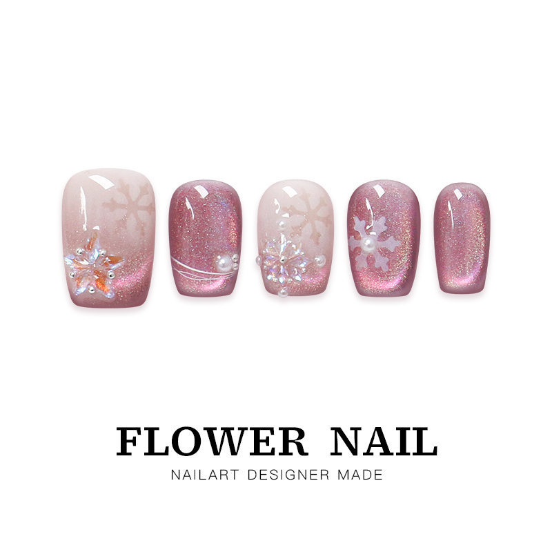 Hua Zhi's "Painting Strings and Listening to Snowfall" High-Quality Gentle Purple Snowflake Handmade Short Nails for Autumn and Winter with a High-End Feel