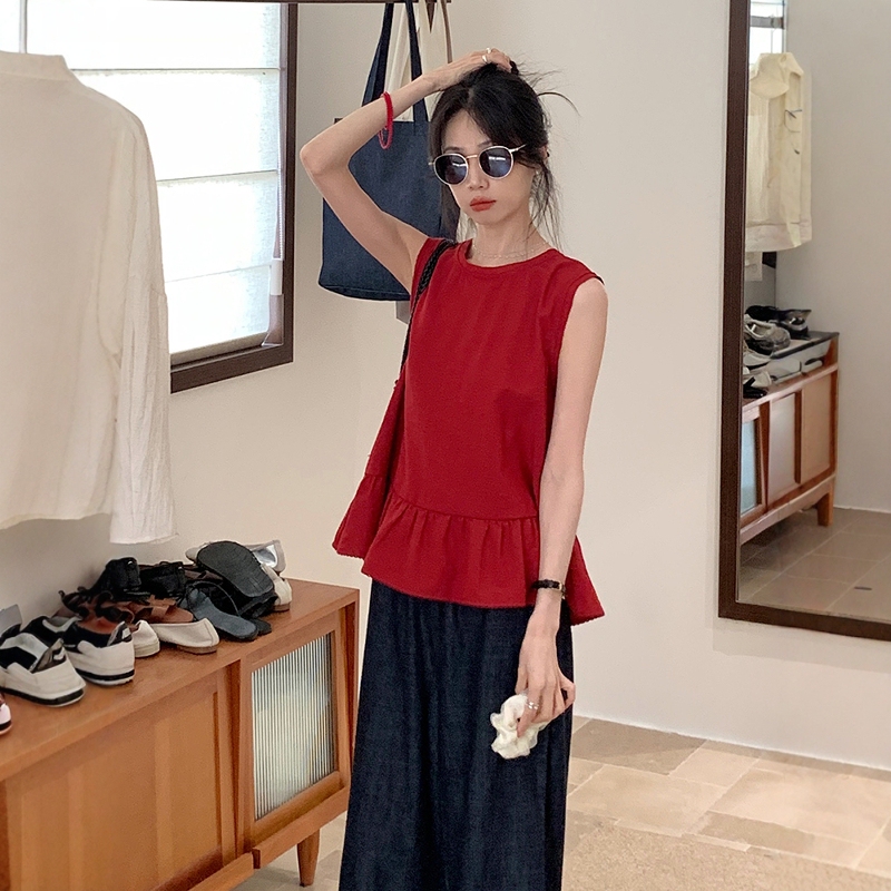 French Ruffled Back Button Design Red Sleeveless Linen Shirt for Women, Summer Stylish Vest Top