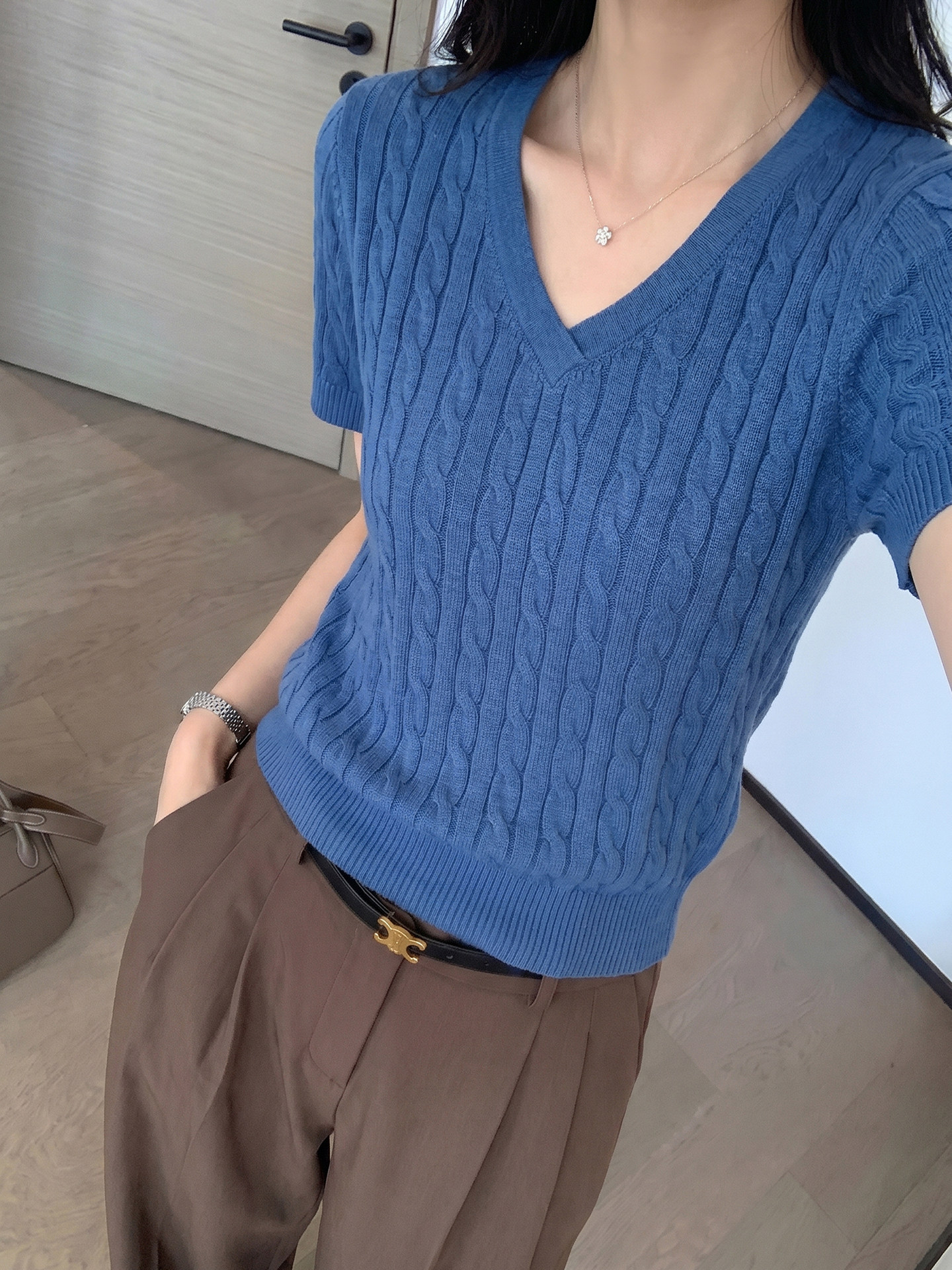 Women V-Neck Twist Knit Short Sleeve Slim Fit Summer Top