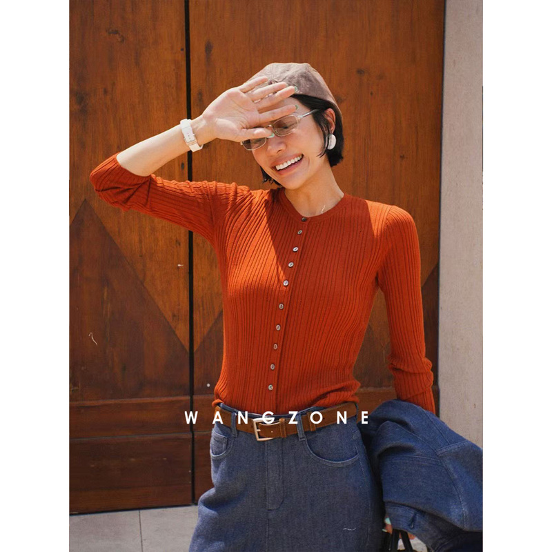 Wang Zone| "Little Broken Shirt Style” High-Thread-Count 100% Worsted Wool Basalan Craft Vertical Ribbed Knit Sweater Wang Zone| "Little Broken Shirt Style” High-Thread-Count 100% Worsted Wool Basalan Craft Vertical Ribbed Knit Sweater