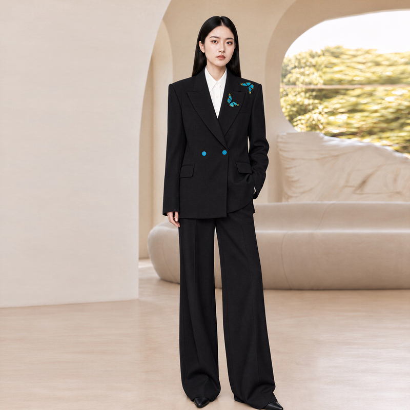 Black Women's Suit with Long Sleeves, Double-Breasted Embroidery, Wide-Cut Formal Fashion Suit Black Women's Suit with Long Sleeves, Double-Breasted Embroidery, Wide-Cut Formal Fashion Suit