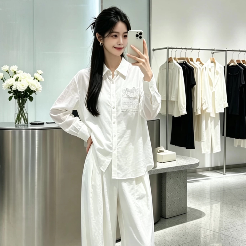Yi Brand Mall Same Style 2026 Summer New Hollow Lace Trim Turn-Down Collar Long-Sleeve Shirt for Women 1H7120571