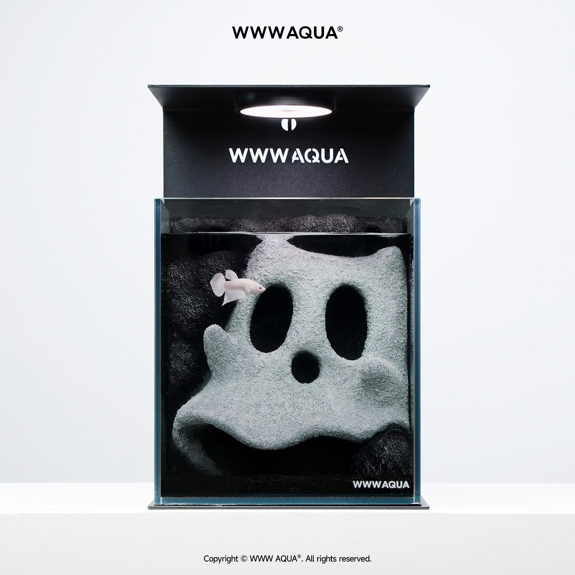 Серия WWWAQUA ghost horse - это модная мебель для дома, создающая эмоциональную атмосферу, особый ландшафтный дизайн, стеклянный аквариум для бойцовых рыбок