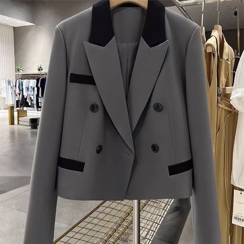 Gray Stylish 2026 Spring and Autumn Short Women's Blazer Fashion New Trendy High-End Suit for Petite Women