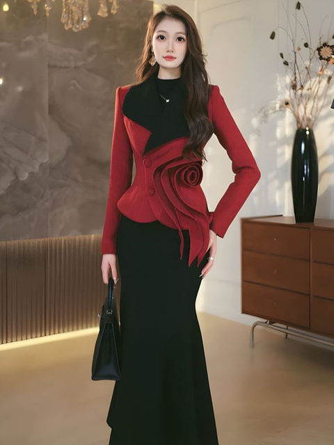 Mijie 2025 new autumn and winter women's clothing fashionable and elegant red rose top fishtail skirt waist slimming suit