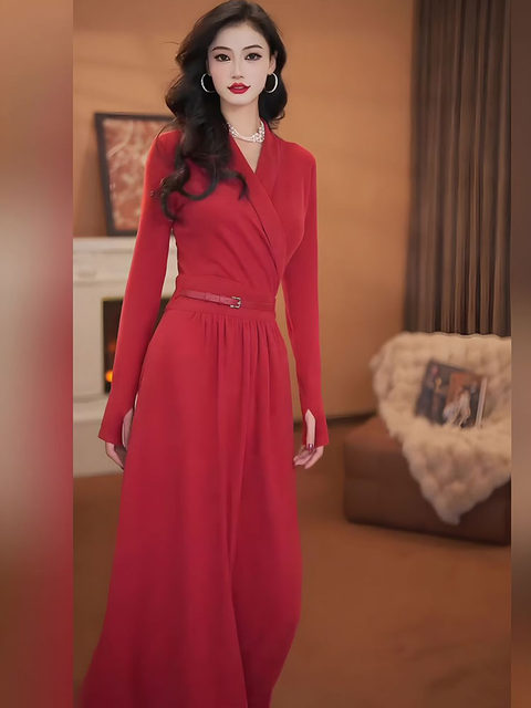 Mijie French-Style Elegant Red V-Neck Long-Sleeve Dress for Women, Waist-Cinching, Slimming, Mature Style A-Line Retro Long Dress