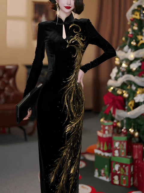 Mijie 2025 Spring New Chinese Style Women's Clothing Black National Style Rhinestone Hand-Painted Velvet Cheongsam Beautiful Unique Dress