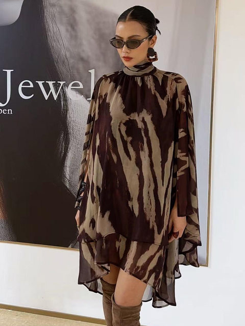 Mijie 2025 New Stylish Age-Reducing Coffee-Colored Fashion Dress for Women, Elegant and Beautiful, Long-Sleeved, Loose and Slimming Dress