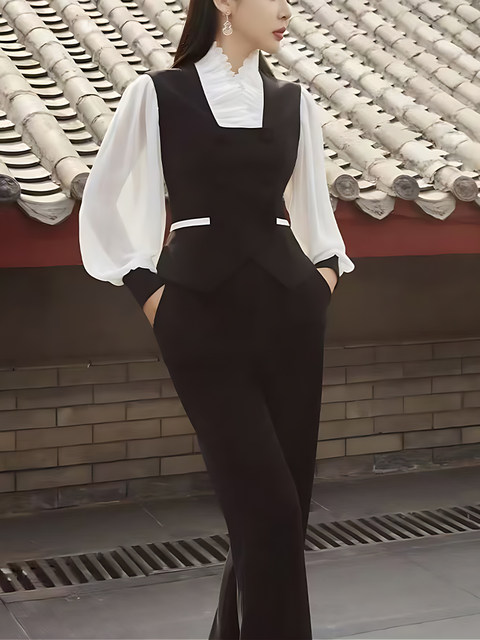 Mijie 2025 autumn new style black fake two-piece stand-up collar vest shirt female temperament high-end slim top