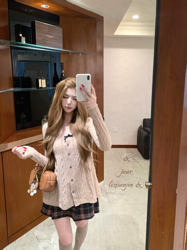 Pear Juice Sauce Pear- Round Dumpling- 2026 New Style Whitening and Slimming Sweet Babydoll Sweater with Bow Knitted Top Pear Juice Sauce Pear- Round Dumpling- 2026 New Style Whitening and Slimming Sweet Babydoll Sweater with Bow Knitted Top
