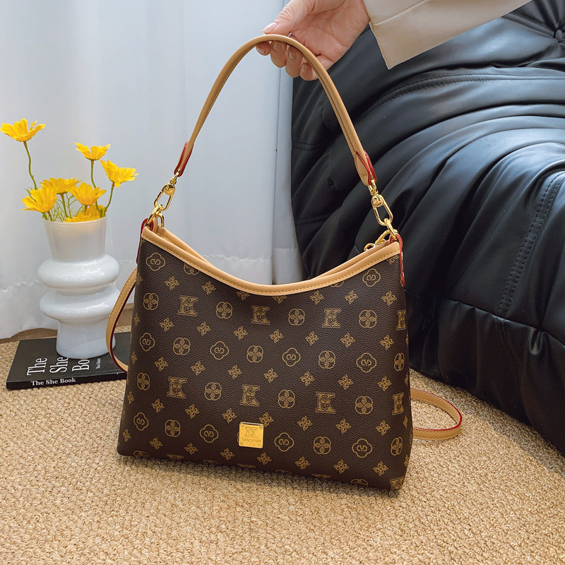European and American Lv;Q High-End Luxury Brand Women's Bag 2026 New Model High Replica Version Monogram Shoulder Bag Underarm Bag Crossbody Bag