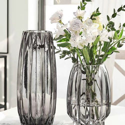 Creative Transparent Lily Flower Vase for Living Room Large Water-raised Flower-arrangement Vase Ornaments Minimalist Vertical Rib Glass Vase