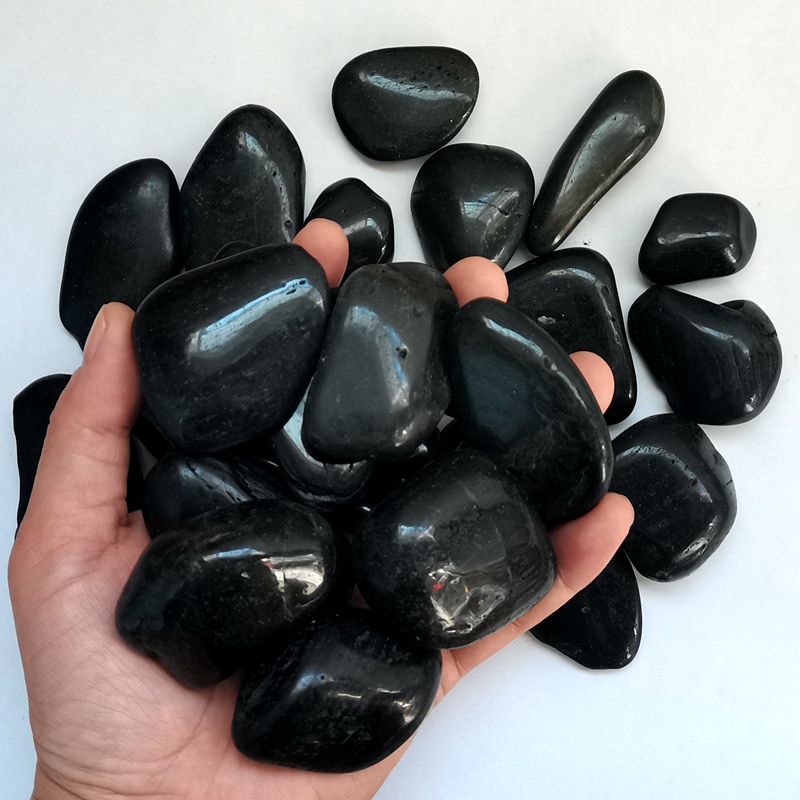 从足尖到全身：探索雨花石与鹅卵石的健康之旅