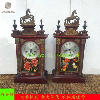 Collection of old objects, miscellaneous antiques, old clocks from the republic of china, old clocks, wall clocks, horse head clocks, decorative ornaments, folk nostalgia