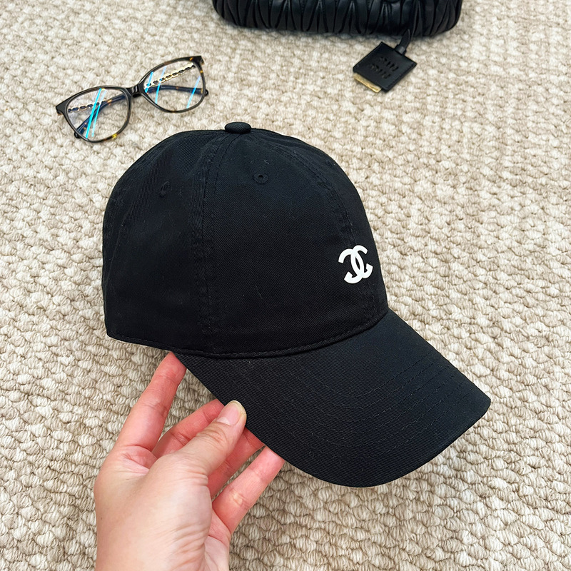 Nairfu Chanel Co-Branded Baseball Cap for Women 2026 New Travel Hat Soft-Top Baseball Hat for Ladies Nairfu Chanel Co-Branded Baseball Cap for Women 2026 New Travel Hat Soft-Top Baseball Hat for Ladies