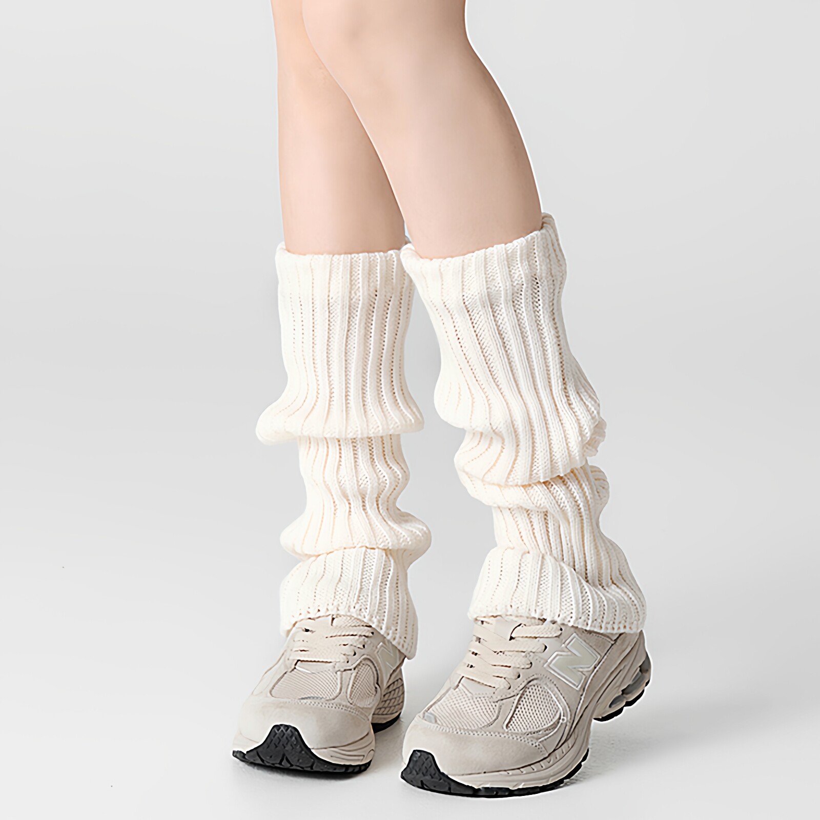 白いニットソックス、JKスタイル、スノーブーツ、黒とグレーのレッグウォーマー、女性用春夏薄手ロングスラウチソックス