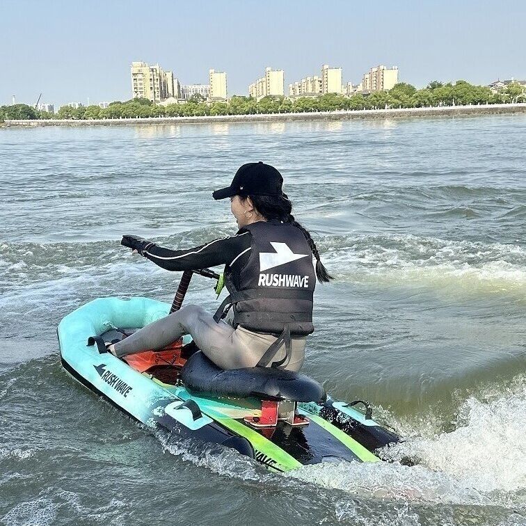 水上电动冲浪板怎么选?双人竞速水翼板+站立式浮板全解析-冲浪板-淘宝百科网