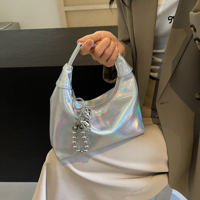 Silver Handbag for Women 2025 New Niche Design Chain Crossbody Bag Autumn and Winter High-End Work Small Tote Bag