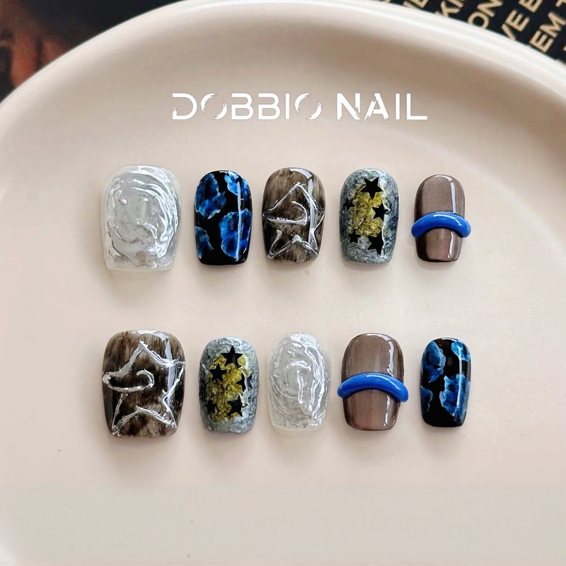 Dobbio【Cool Wild】Unique Klein Blue Star Gradient Marble Handmade Wearable Nail Art Tips