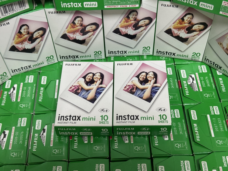 Fujifilm Instax Mini White Border 3inch Mini Universal Photo Paper 7S/9/40/90 White Border Mini Film in Stock