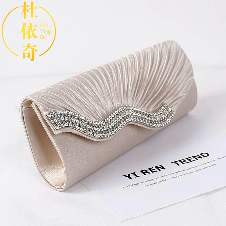 2026 New Style Clutch Bag for Women, Fashionable Evening Bag, Suitable for Dresses and Qipao, European and American Style, Rhinestone-Embellished Small Handbag for Banquets