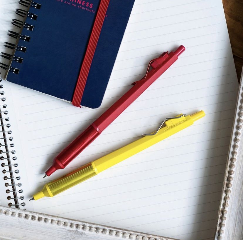 uni Mitsubishi Ball pen qualified colour JETSTREAM metal rod in oil pen SXN-1003 low centre of gravity pen 0 28