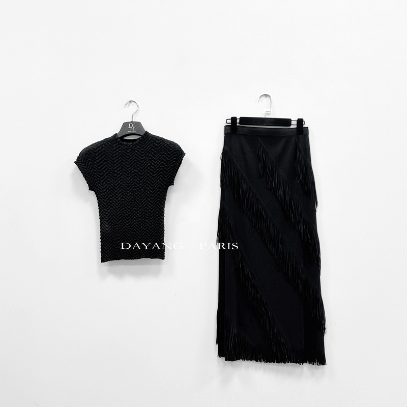 Spring New Black Fringed Skirt Suit for Women, Slimming, Layered, Fashionable Outfit C137