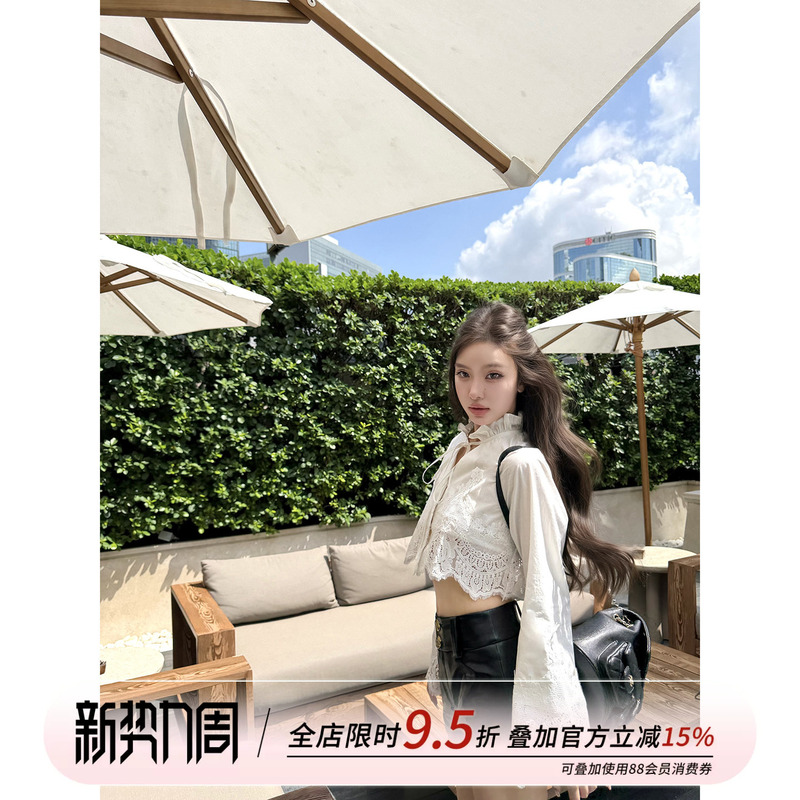 Oyff Fanfan Is Here【Lace White Island】Ruffle Collar Short Long-Sleeve Shirt with Hollow Lace Trim Short Top Oyff Fanfan Is Here【Lace White Island】Ruffle Collar Short Long-Sleeve Shirt with Hollow Lace Trim Short Top