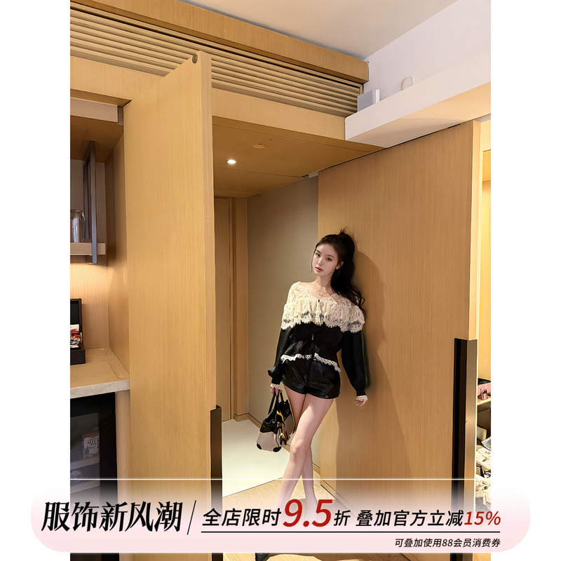 Oyff Fanfan Is Here【Dark Night Lace】Lace Trim Satin Jacquard Shirt for Women with Drawstring Long Sleeves Oyff Fanfan Is Here【Dark Night Lace】Lace Trim Satin Jacquard Shirt for Women with Drawstring Long Sleeves