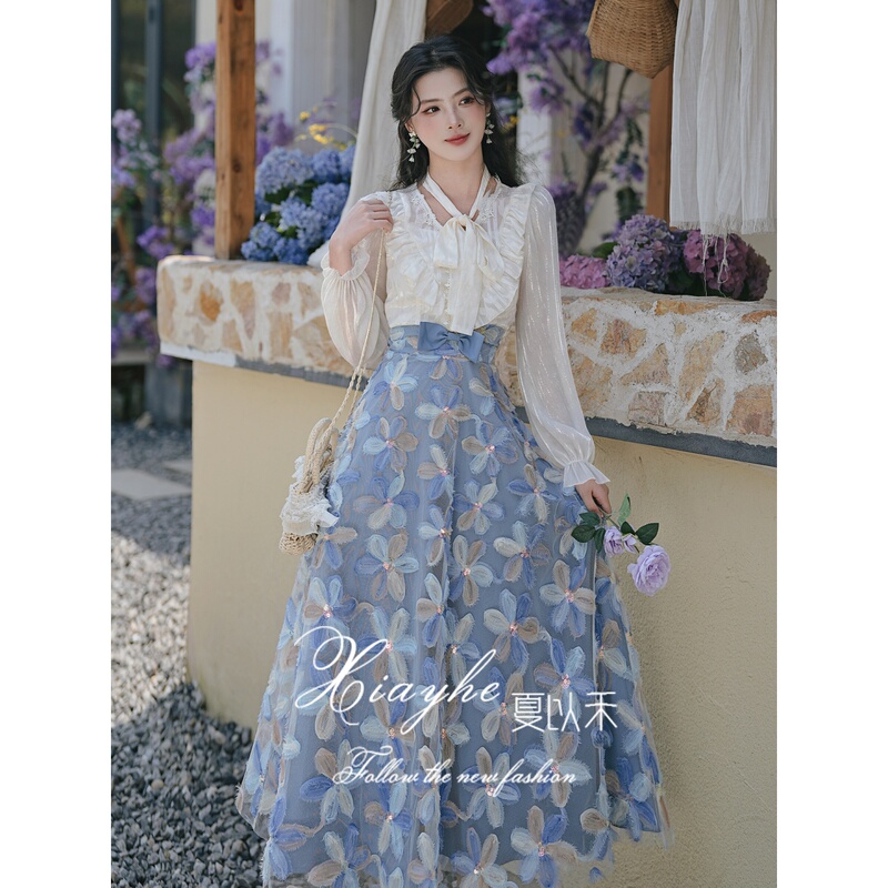 Xia Yihe's Autumn 2026 Age-Reducing Outfit Set, Unique, Beautiful and Stunning, Top and Skirt Two-Piece Set for Women Xia Yihe's Autumn 2026 Age-Reducing Outfit Set, Unique, Beautiful and Stunning, Top and Skirt Two-Piece Set for Women