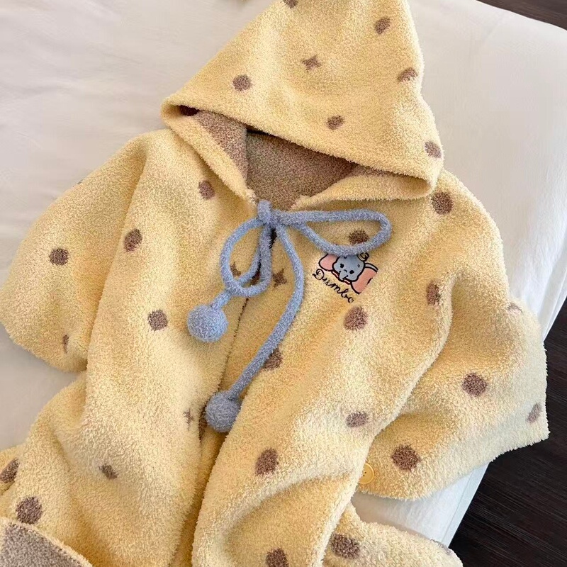Cute Little Star Pajamas for Women Winter New Coral Velvet Warm Cloak Nightgown Hooded Home Clothes Cartoon Pajamas