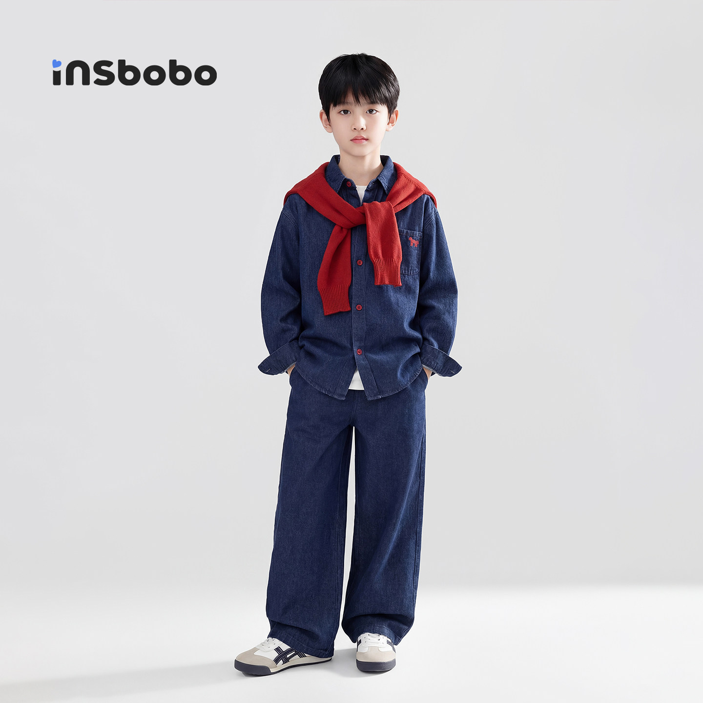 Костюмы для мальчиков, новые модные детские джинсовые рубашки, мальчики, корейский стиль, одежда для девочек, красивая детская одежда для больших детей