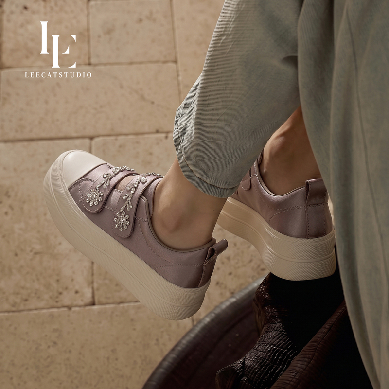 Purple Thick-Soled Casual Shoes for Women, 2026 Autumn New Style, Rhinestone Height-Increasing, Lightweight, Comfortable, Velcro, Versatile Sneakers