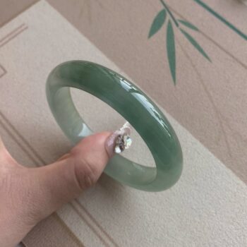 Kongqing jade bracelet