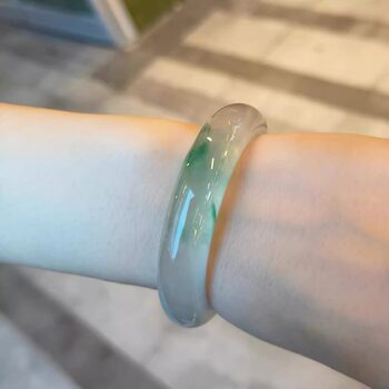 Piaoran jade bracelet
