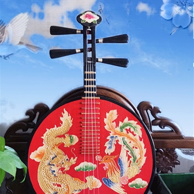 探寻传统与创新交融的月琴工艺：宋广宁制独奏乐器的魅力