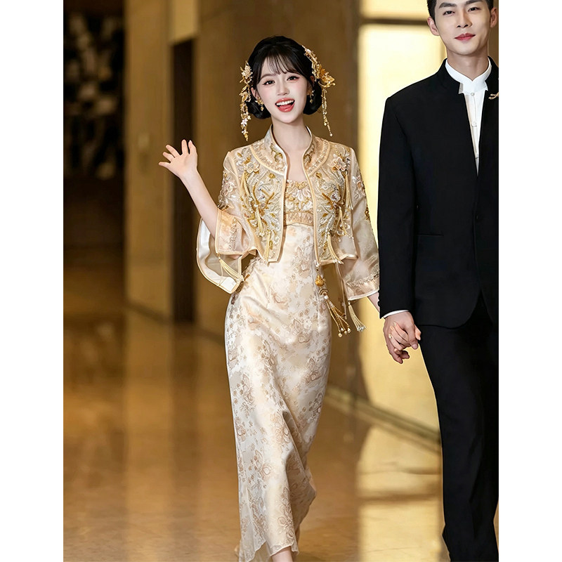 New Chinese-Style Cheongsam Toast Dress for Bride, Engagement and Wedding Dress Two-Piece Set, Homecoming Thank-You Banquet Xiuhe Suit New Chinese-Style Cheongsam Toast Dress for Bride, Engagement and Wedding Dress Two-Piece Set, Homecoming Thank-You Banquet Xiuhe Suit