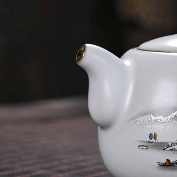 Underglaze color moon white ru kiln teapot household tea infuser kung fu tea set teapot single pot ice cracked cicada wings open slices can be raised