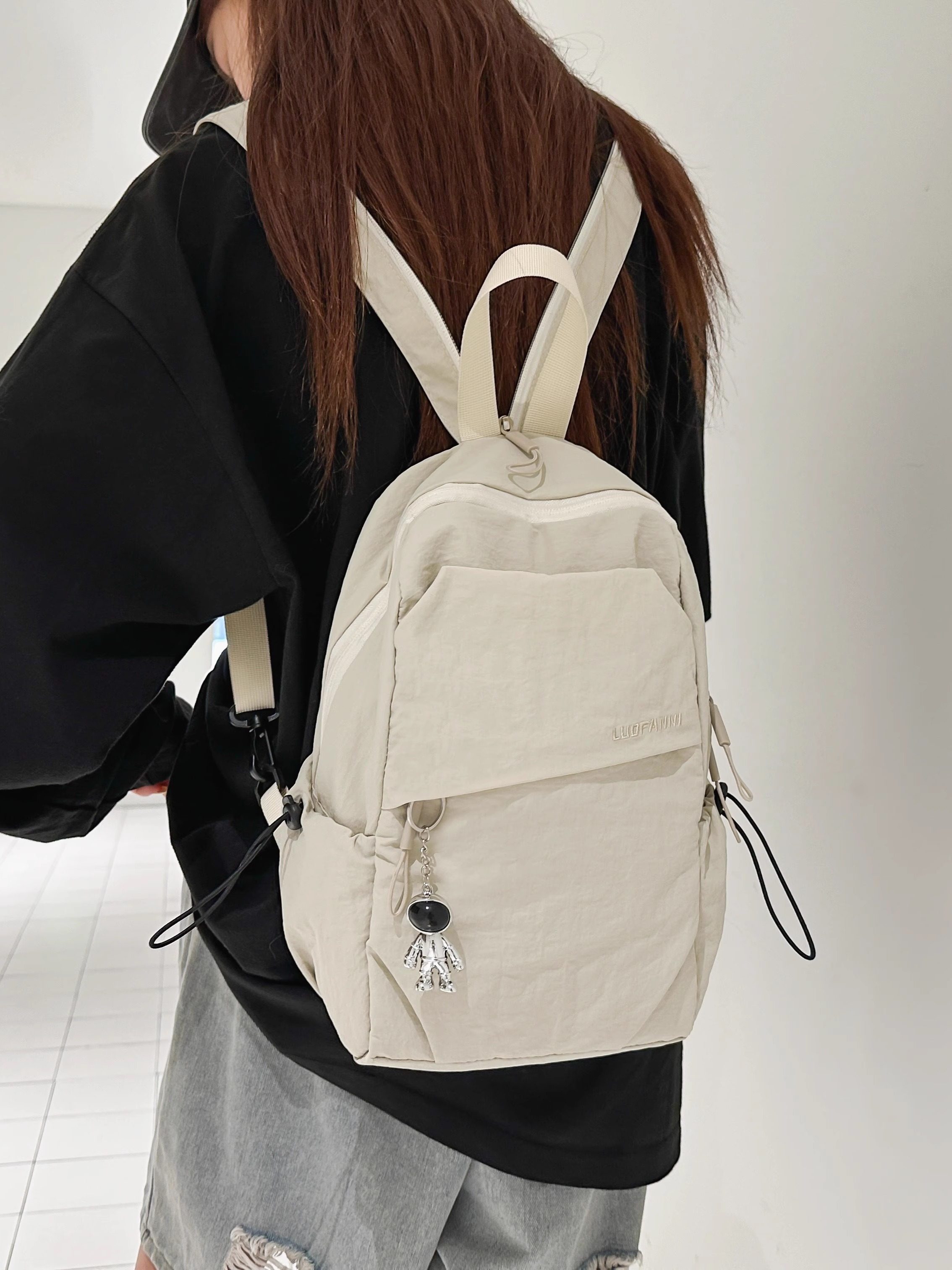 Men's Small Backpack for Travel, Lightweight Travel Backpack, Small Backpack for Boys, Outdoor Youth Crossbody Bag