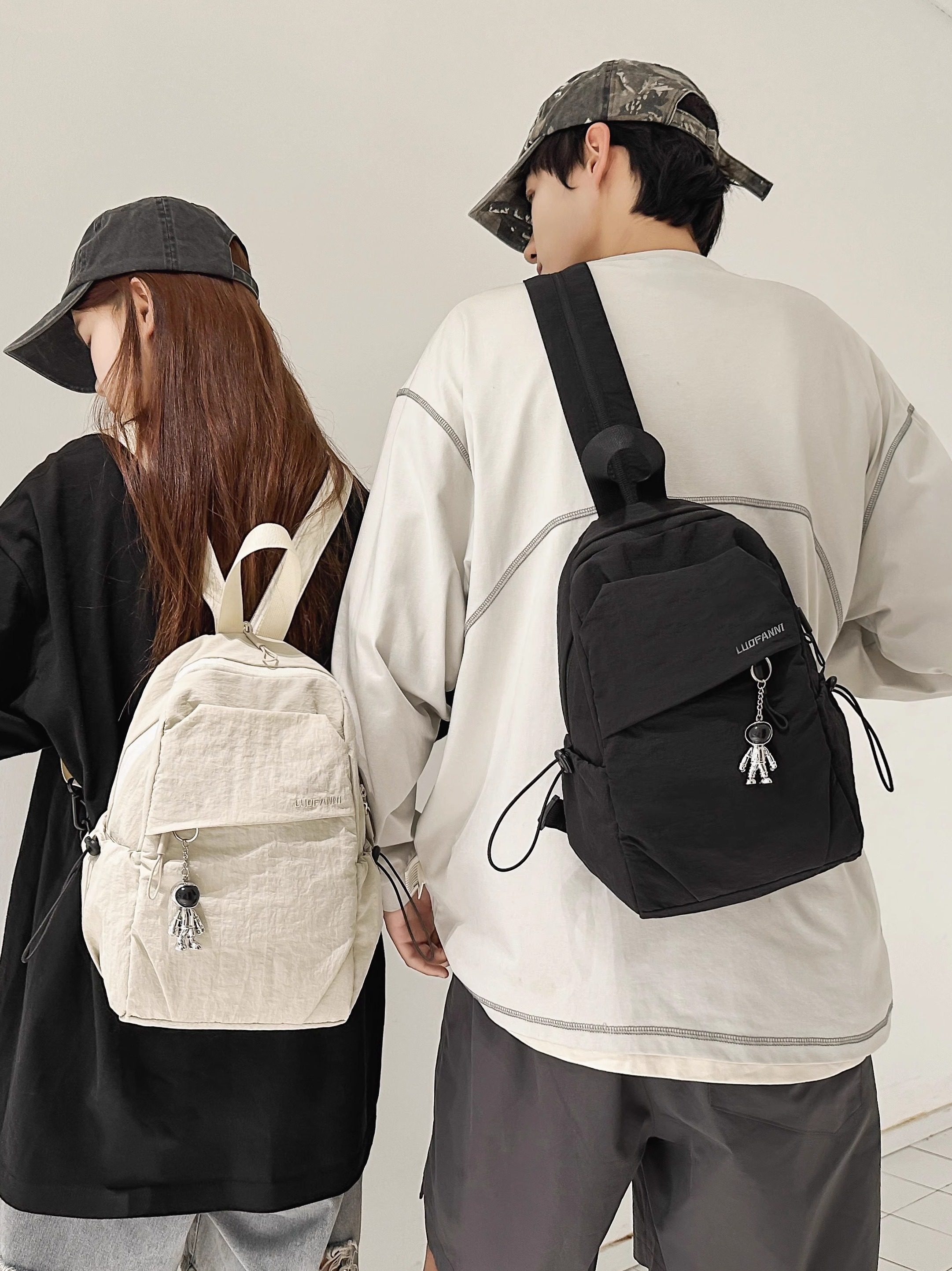 Men's Small Backpack for Travel, Lightweight Travel Backpack, Small Backpack for Boys, Outdoor Youth Crossbody Bag