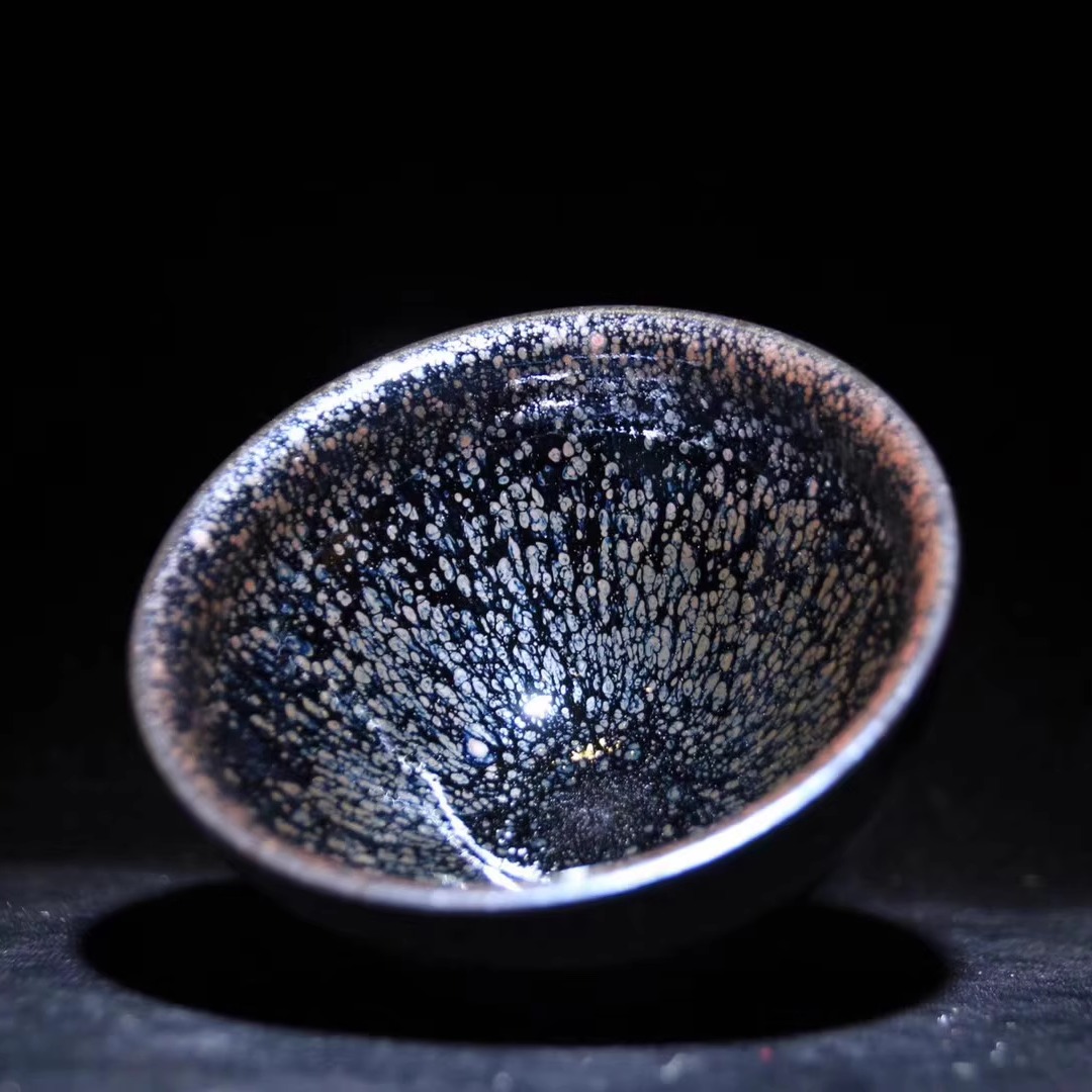 宋時代 天目 杯 台 茶碗 建盞天目茶碗 建盞 茶碗 中国美術 煎茶道 茶道具 唐物 鉄瓶 銀瓶10255　後 宋瓷筆記vol.21-22 建盞彩光：國寶油滴天目茶碗、吉州窯木葉與曜變的