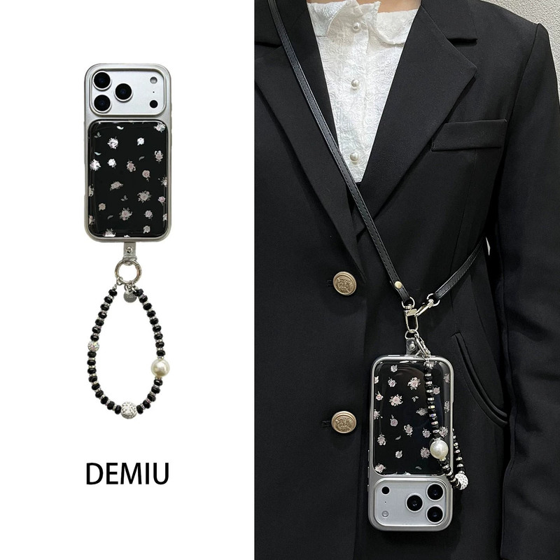 Japanese Demiu Cool Black Base with Pink Flower Hand Chain Suitable for Apple 17 Pro Max Phone Case iPhone 16 New Model 15 Pro Electroplated Frame 13 Simple 14 Pro Anti-Drop Crossbody
