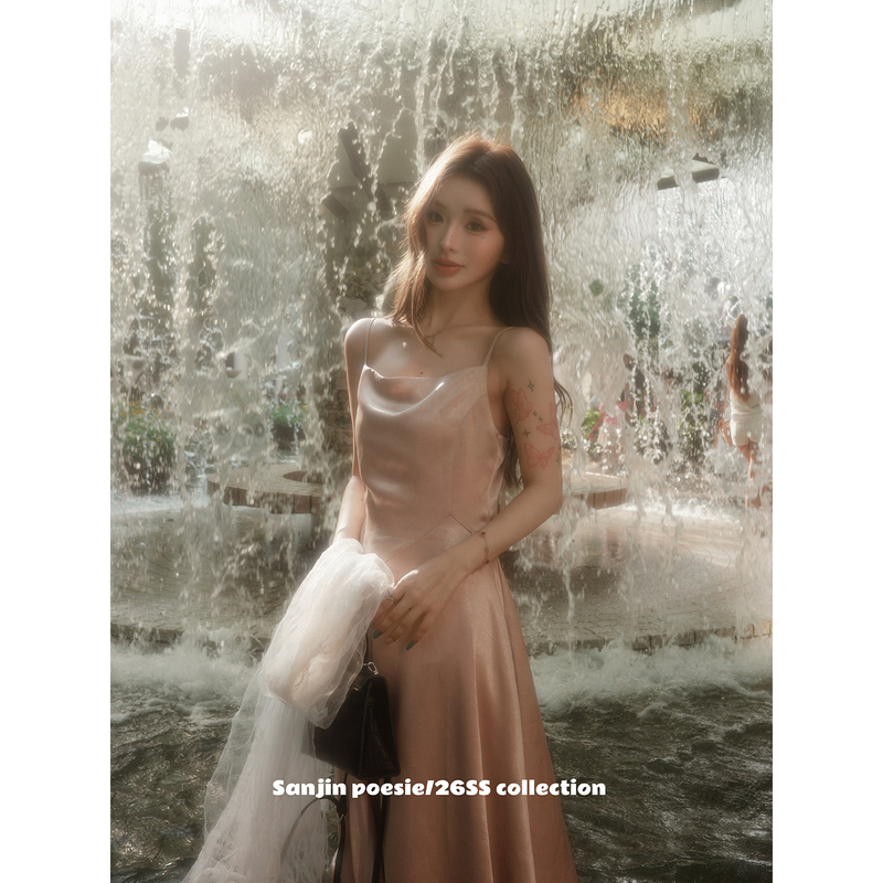 Sanjin 1.5kg Pink Apricot Color French Accessible Luxury Satin Spliced Lace Waist-Cinching Square-Neck Suspender Dress