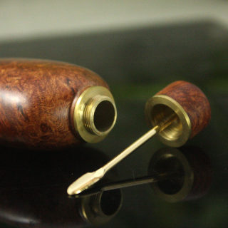 Wooden gall wood snuff bottle xiang lingde piece of personal keepsake collection folk craft culture gift retirement toy