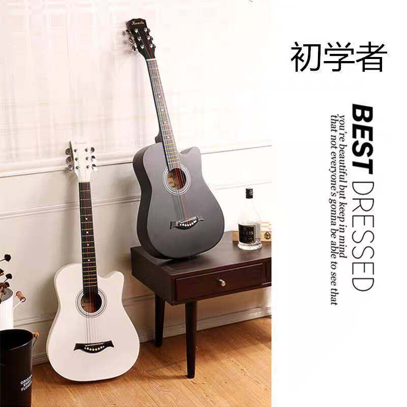 初心者向けの本格的なアコースティックギター。単板スプルース材を使用し、38インチまたは41インチのサイズをご用意しています。