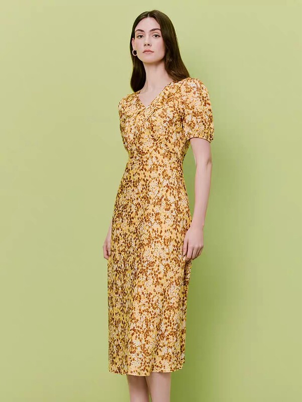 Lk Bennett Dress 2026 New Model This Year's Popular Hot Item French Square Neck Floral Slim Fit Fashionable