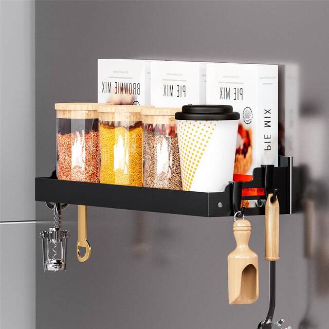 Ice box magnetic storage rack kitchen BYP storage fresh spice rack film-free punching storage magnet refrigerator side