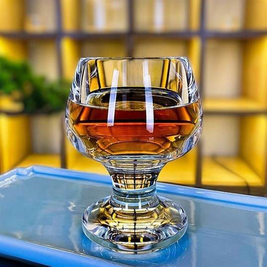 天然原矿石水晶杯威士忌洋酒杯家用轻奢高档水杯烈酒杯子送水晶杯